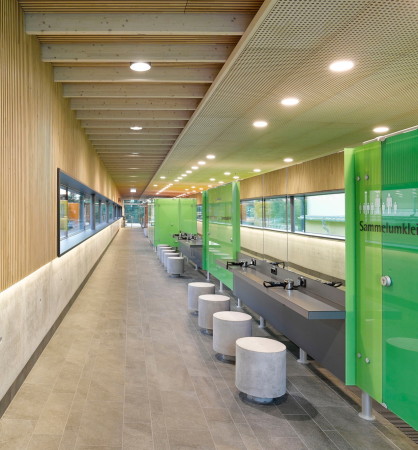 Hallenbad bei Karlsruhe von 4a Architekten