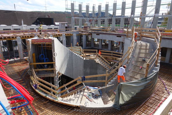 Schule in Suhr bei Aarau von pool Architekten