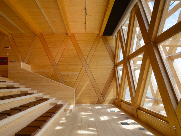 Sonderpreis DETAIL structure: Chilenischer Pavillon bei der EXPO Mailand 2015, heutiger Standort Temuco in Sdchile von Undurraga Deves Arquitectos
