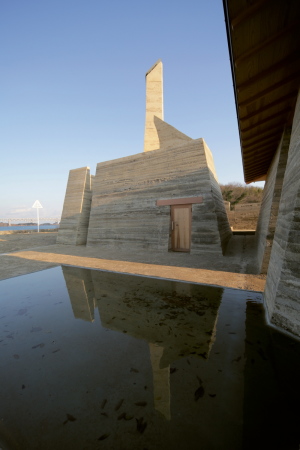 ffentliches Bad und Backhaus Marugame in Japan; Architekten: Tadashi Saito, Atelier NAVE