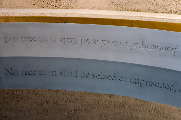 Wasserpavillon von Mark Wallinger und Octopi bei London