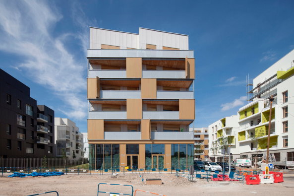 Sozialer Wohnungsbau von Tectoniques architectes