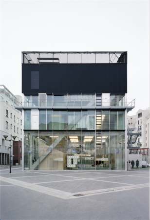 Nominiert: Bruther Architects aus Paris. Im Bild das Cultural and Sports Center in Paris