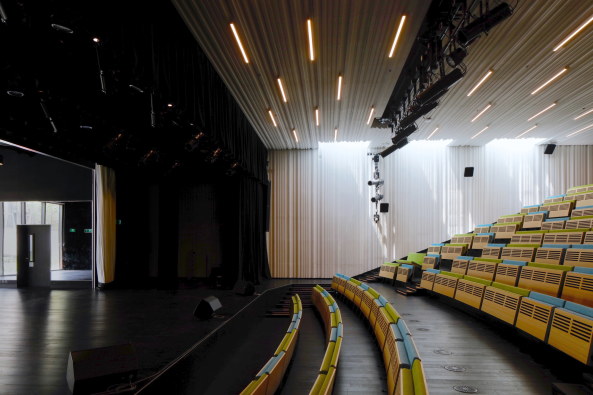 Schule in Hongkong von Henning Larsen