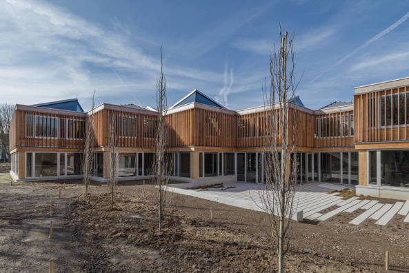 Bildungszentrum von Waechter + Waechter Architekten