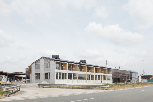 Firmengebude in Gent von Trans