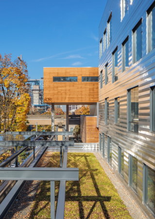 Unibau von Behnisch Architekten in Portland