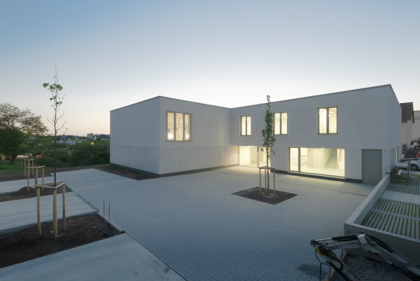 Gemeindehaus in Kaiserslautern von Bayer & Strobel Architekten
