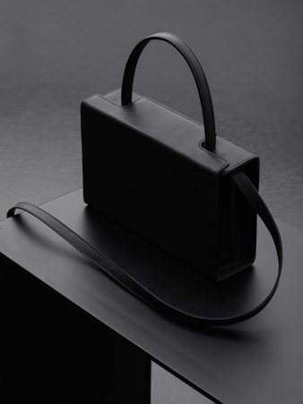 Handtasche 0931 von Tsatsas, entworfen von Dieter Rams