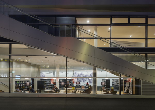 Stadtbibliothek Innsbruck von LAAC