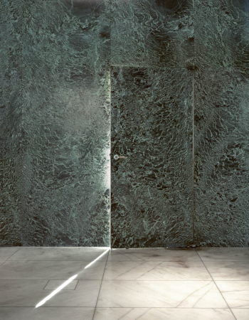 Ein 1. Preis: Sanierung und Erweiterung Hamburg Sd Headquarters von KSP Jrgen Engel Architekten aus Braunschweig