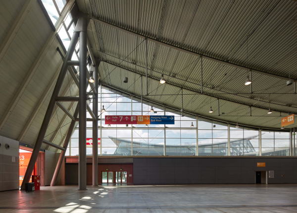 Messehalle 10 von Wulf Architekten in Stuttgart
