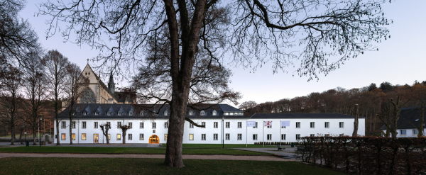 Gernot Schulz komplettiert Haus Altenberg im Bergischen Land