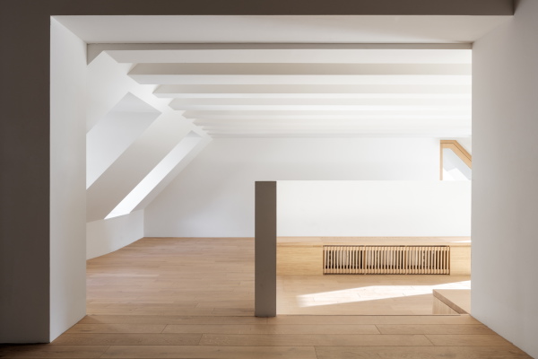 Gernot Schulz komplettiert Haus Altenberg im Bergischen Land