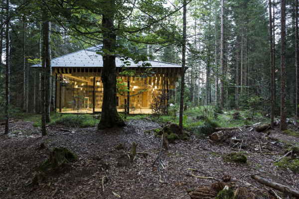 Meditationshaus von Kengo Kuma bei Garmisch-Partenkirchen
