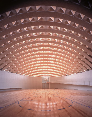 Atsushi Imai Memorial Gymnasium, 2002