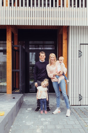 2018 prmiert: 2. Preis Neubau: Heim-Kuntscher Architekten, Bauherr: Jrgen Kieger, Mehrfamilienhaus in Holz-Mischbauweise im Hinterhof, Mnchen-Maxvorstadt