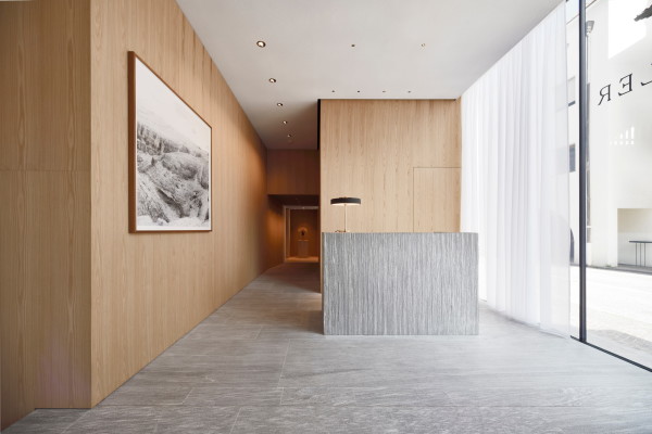 Radikaler Hotelumbau in Sdtirol von Peter Pichler Architecture