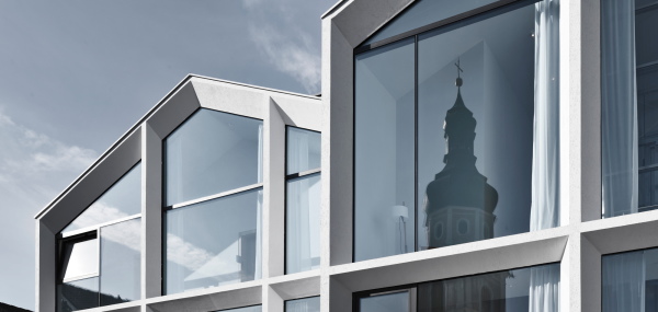 Radikaler Hotelumbau in S�dtirol von Peter Pichler Architecture
