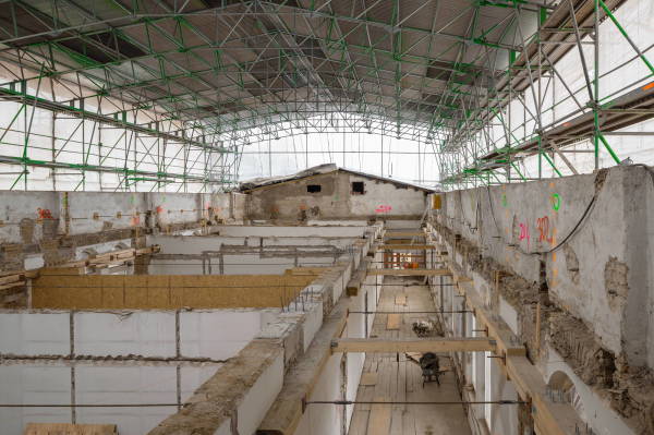 Der Flur mit den Projektrumen whrend des Umbaus.