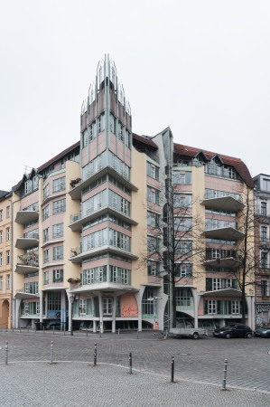 Hinrich und Inken Baller, Wohnhaus Fraenkelufer 28