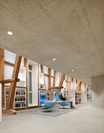 Bibliothek in Kressbronn am Bodensee von Steimle Architekten