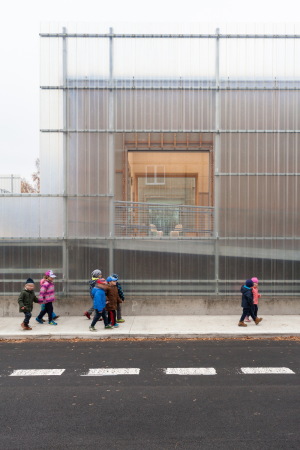 Kindergarten in Tschechien von Petr Stoln Architekt