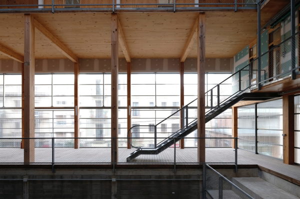 An mehreren Stellen befinden sich gro�z�gige Gemeinschaftsfl�chen. Hier noch vor Bezug ...