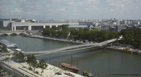 Seine-Brcke in Paris eingeweiht