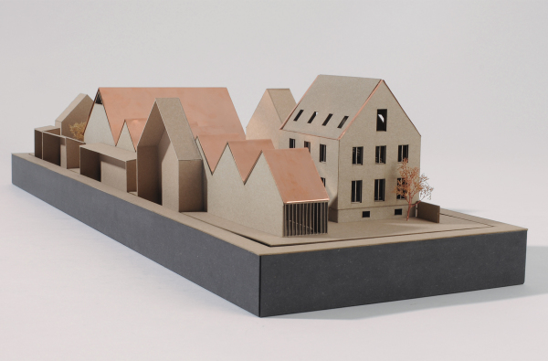 Dreiklanghof von Vincent Sebastian Schmitt