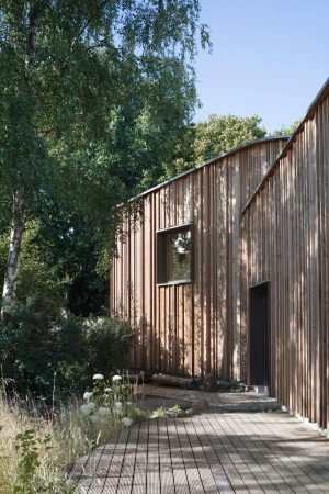 Schulerweiterung von MONO Architekten in Berlin