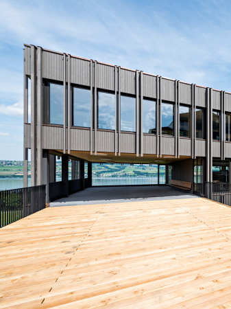 Erweiterungsbau von Graber & Steiger im Schweizer Nottwil