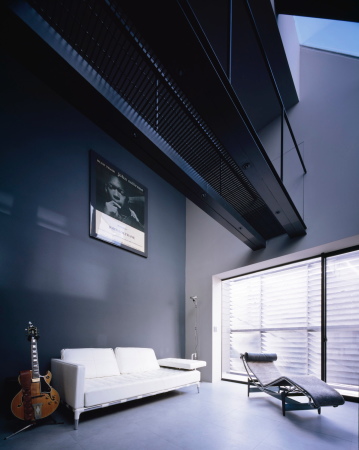 Die Jazzlegende John Coltrane, das Idol des Bauherren, lieferte die Inspiration f�r die (Innen-)Architektur.