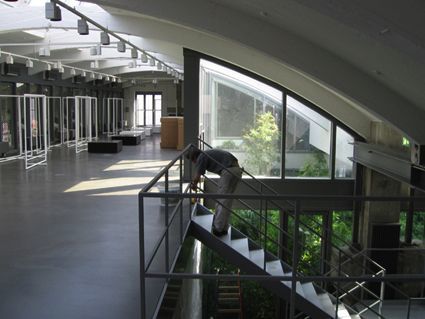 Industriebau in Dsseldorf zum Modezentrum umgebaut