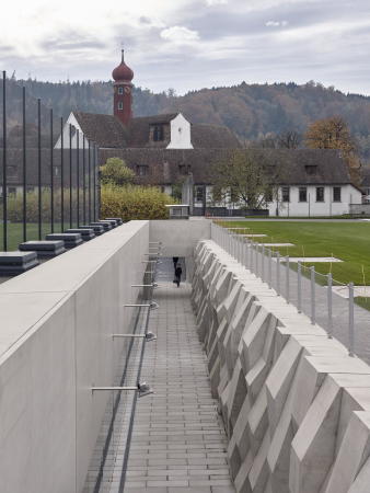 Sporthalle von :mlzd Architekten im Aargau