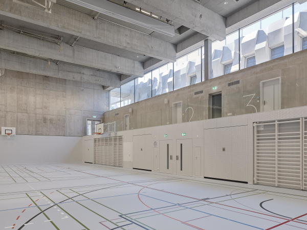 Sporthalle von :mlzd Architekten im Aargau