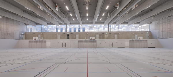 Sporthalle von :mlzd Architekten im Aargau