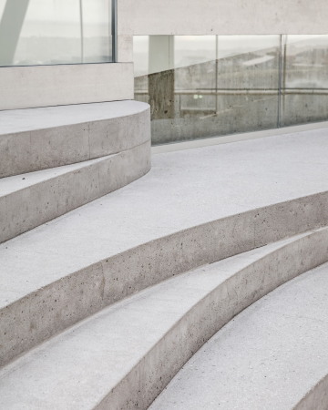 Schulzentrum von BIG auf den F�r�er Inseln