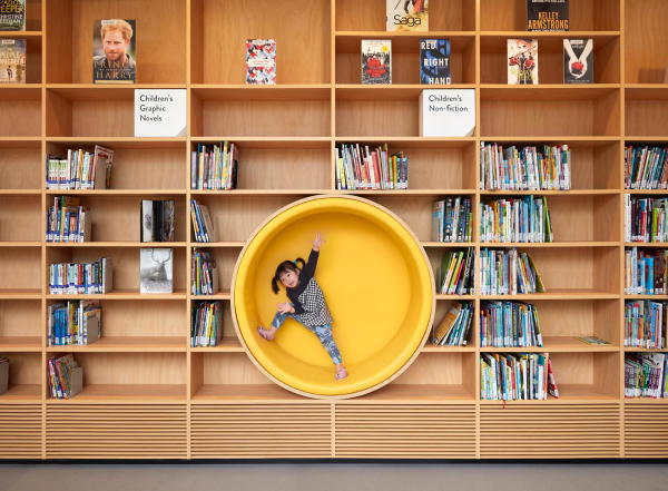 Bibliothek in Sydney von Studio Hollenstein