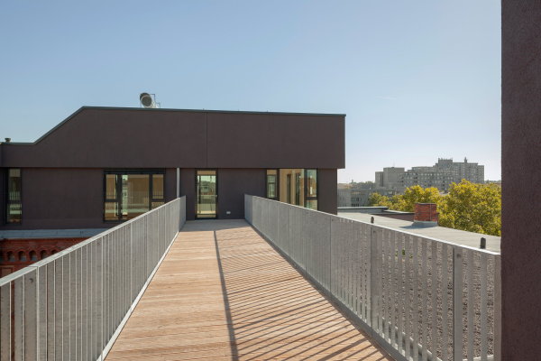 Aufstockung im Berliner Gewerbehof von Karsten Groot