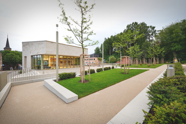 3. Preis Kategorie Reaktivierte Zentren: Ortsmitte Quierschied - St�dtebauliche Neuordnung des Ortskerns