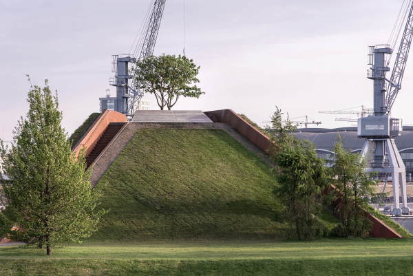 1. Preis Kategorie Lebenswerter Freiraum: Baakenpark im Quartier Baakenhafen in Hamburg
