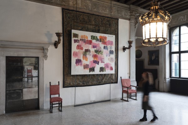Frg in Venice im Palazzo Contarini Polignac zeigt sehr unterschiedliche Arbeiten des vor sechs Jahren verstorbenen Deutschen Gnther Frg. Die Ausstellung wurde vom Dallas Museum of Art initiiert.