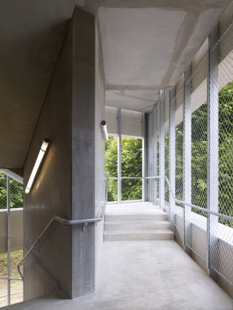 Hospitalanbau von Atelier Martel bei Paris