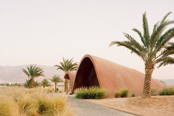 Akademie und Clubhaus von Oppenheim Architecture
