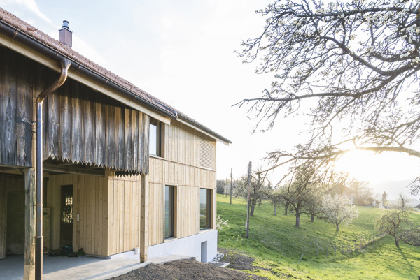 Umgestaltung eines Wohnhauses im Aargau von Andreas Pizza