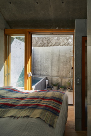 Miniwohnhaus in Tokio von Takeshi Hosaka