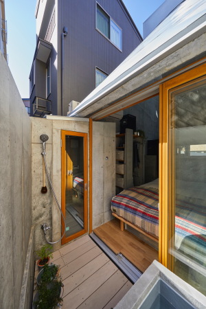 Miniwohnhaus in Tokio von Takeshi Hosaka