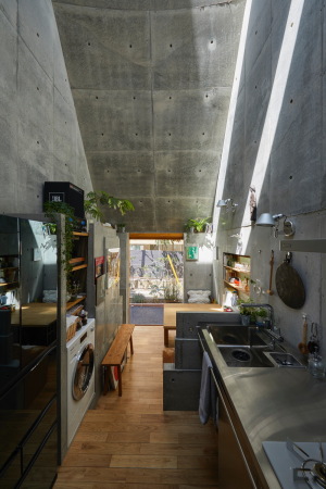 Miniwohnhaus in Tokio von Takeshi Hosaka