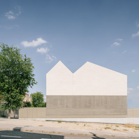 Einfamilienhaus am Stadtrand Madrids von Steyn Studio